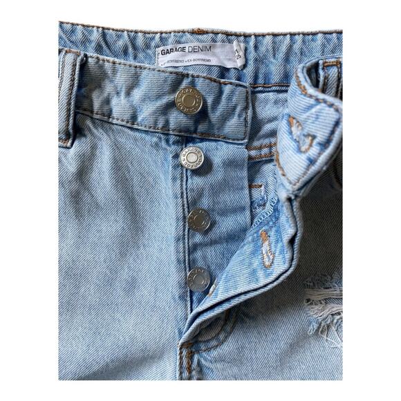 Like New Women’s Garage Denim Jean Shorts Size 1 - Picture 5 of 6